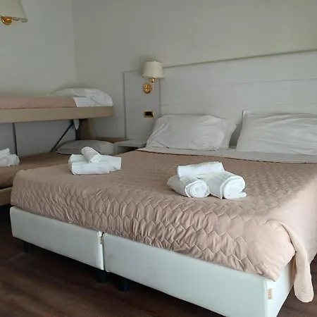Hotel Imperial Beach - Dada Hotels-2
