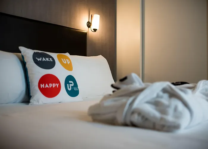 Up Hotel